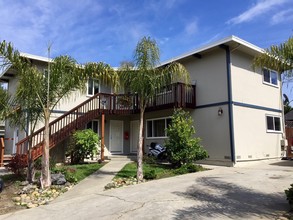 Seacliff Tri-Plex in Aptos, CA - Building Photo - Building Photo