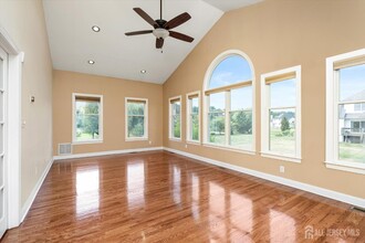 15 Meadowlark Dr in Plainsboro, NJ - Building Photo - Building Photo