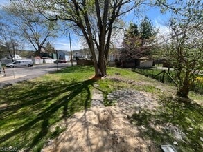 155 W Washington Ave in Washington, NJ - Building Photo - Building Photo