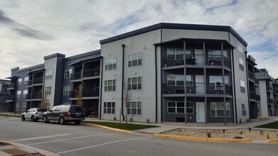 McNett Flats in Missoula, MT - Foto de edificio - Building Photo