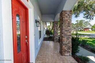 12 Peruvian Ln in Ormond Beach, FL - Building Photo - Building Photo