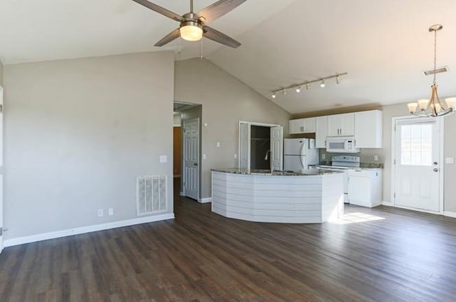 350 Pawnee Trail in Murfreesboro, TN - Building Photo - Building Photo