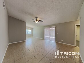 1534 Thistledown Dr in Brandon, FL - Building Photo - Building Photo