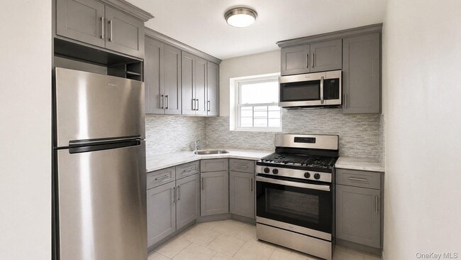 3-34 Beach 87th St in Queens, NY - Building Photo - Building Photo