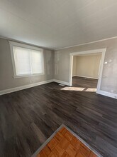 1933 Cordova Ave in North College Hill, OH - Building Photo - Building Photo