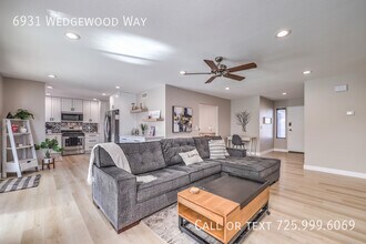 6931 Wedgewood Way in Las Vegas, NV - Building Photo - Building Photo