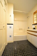 45 Donnybrook Rd, Unit 3 in Boston, MA - Building Photo - Building Photo