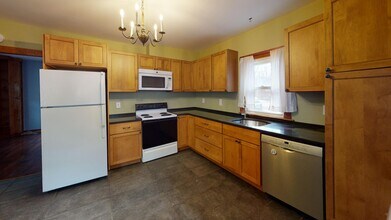 20 Winship St, Unit 6L in Boston, MA - Foto de edificio - Building Photo