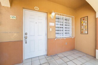 2425 W 76th St in Hialeah, FL - Building Photo - Building Photo
