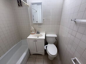 1710 Commonwealth Ave in Boston, MA - Building Photo - Building Photo