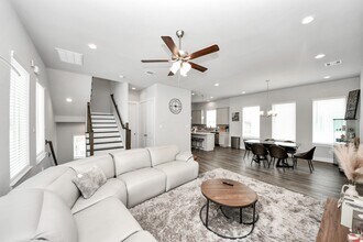 1743 Cove Cres Ct in Houston, TX - Building Photo - Building Photo