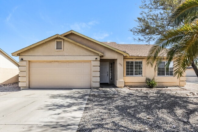 property at 523 N Bailey Cir