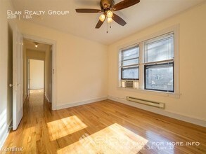 1127 W Oakdale Ave-Unit -Unit 3A in Chicago, IL - Building Photo - Building Photo