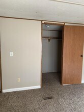 509 Kayla St in Oak Grove, KY - Building Photo - Building Photo