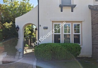 27046 Maple Tree Ct in Stevenson Ranch, CA - Building Photo - Building Photo