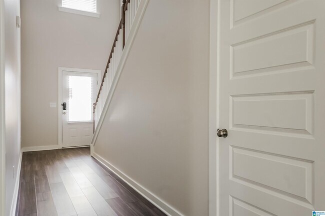 370 Ridgeview Cir in Jemison, AL - Building Photo - Building Photo