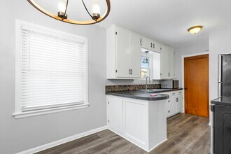 2329 Ida Dr in Toledo, OH - Building Photo - Building Photo