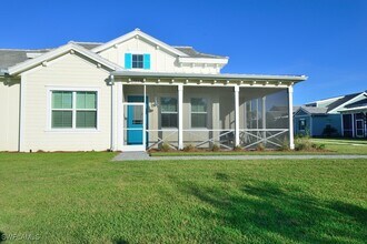 7259 Cayo Coco Ln in Naples, FL - Foto de edificio - Building Photo