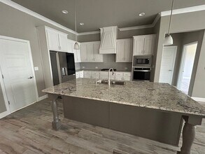 6010 Silent Rain Dr in Midland, TX - Building Photo - Building Photo