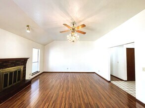 5804 Republic Dr in Oklahoma City, OK - Building Photo - Building Photo