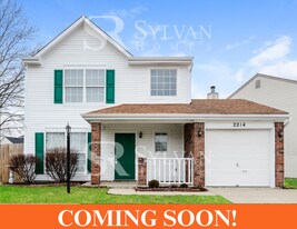 2214 Rolling Oak Dr in Indianapolis, IN - Building Photo