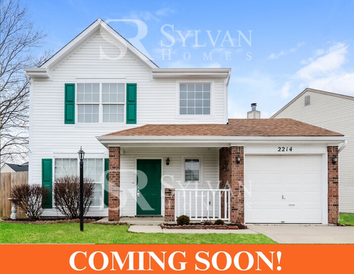 2214 Rolling Oak Dr in Indianapolis, IN - Building Photo