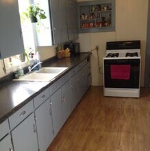 816 W 7th St in Cedar Falls, IA - Building Photo - Building Photo