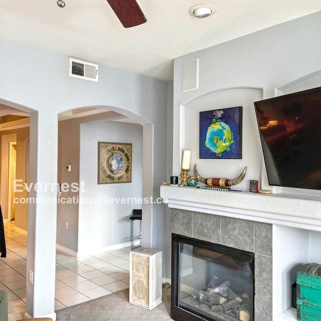 property at 1727 Pearl St
