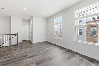 2556B Verona Pl in Ellicott City, MD - Building Photo - Building Photo