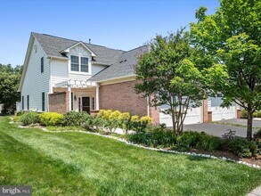 44322 Stableford Square in Ashburn, VA - Building Photo - Building Photo