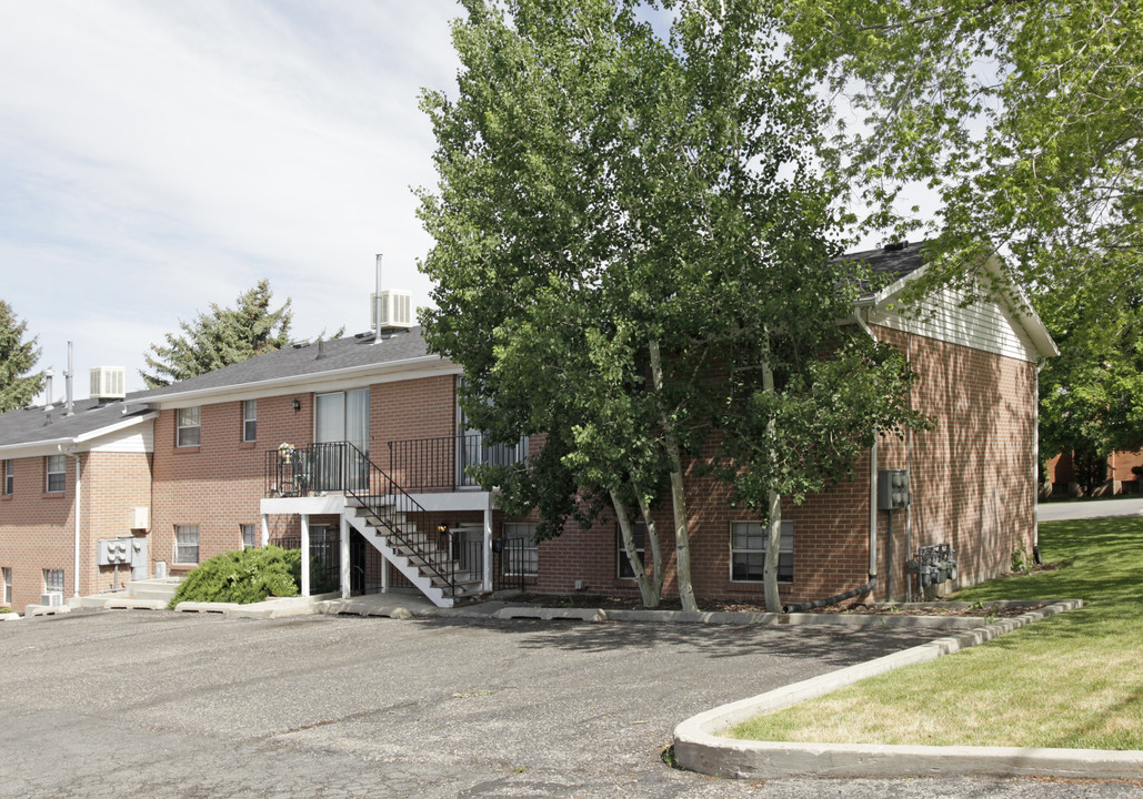 Morningstar Apartments in Salt Lake City, UT - Building Photo