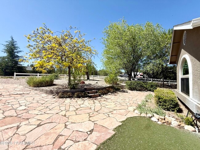 2640 W Quail View Loop in Chino Valley, AZ - Building Photo - Building Photo