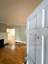 108 Greenwood Pl in Decatur, GA - Building Photo - Building Photo