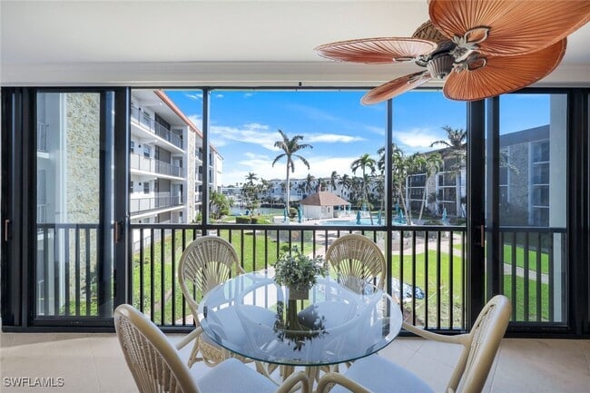2900 Gulf Shore Blvd N in Naples, FL - Building Photo - Building Photo