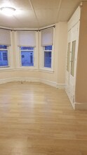 19 W Abington Ave in Philadelphia, PA - Building Photo - Building Photo