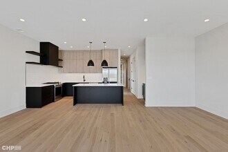 4414 N Kedzie Ave in Chicago, IL - Building Photo - Building Photo