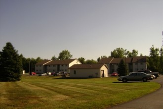 Meadowlands Apartments in Reading, MI - Building Photo - Building Photo