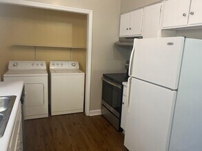 7602 Hunt Club Rd in Columbia, SC - Building Photo - Building Photo