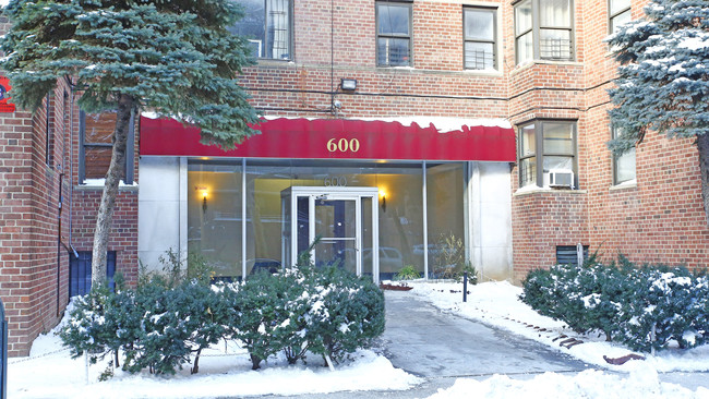 600 E 18th St in Brooklyn, NY - Building Photo - Building Photo