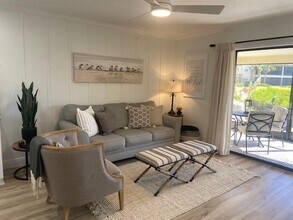 646 Yardarm Dr in Apollo Beach, FL - Building Photo - Building Photo