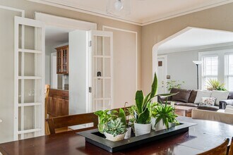 125 York Ter, Unit 1 in Brookline, MA - Building Photo - Building Photo