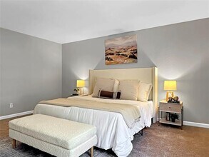 4421 Mayflower Dr in Garland, TX - Building Photo - Building Photo