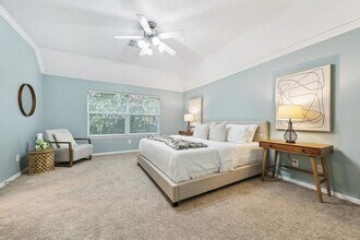 1339 Ella Pl in Houston, TX - Building Photo - Building Photo