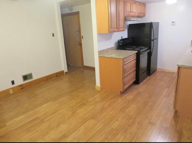 90 Wallace St in Somerville, MA - Building Photo - Building Photo