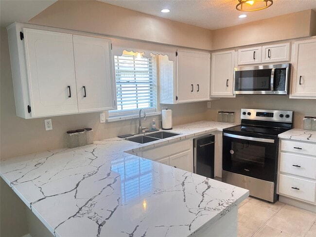 property at 10902 Bob White Dr