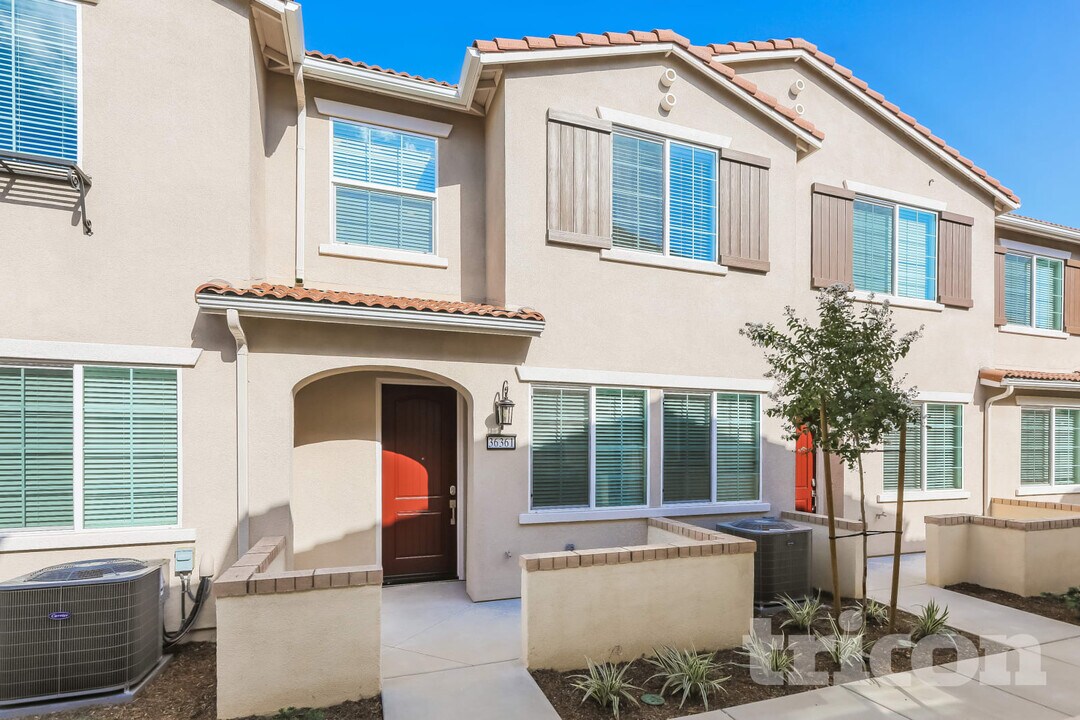 36361 Amigos Ct in Wildomar, CA - Building Photo