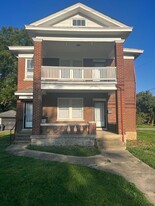 1100 Tates Creek Rd in Lexington, KY - Building Photo