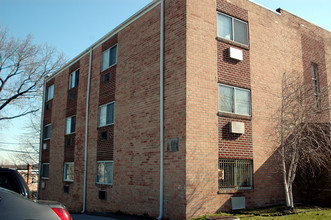 Kenneth House Apartments in Upper Darby, PA - Building Photo - Building Photo