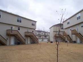 Gardens on Utica in Tulsa, OK - Building Photo - Building Photo