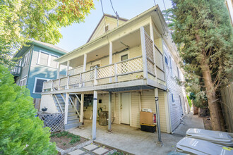 1320 19th St in Sacramento, CA - Building Photo - Building Photo